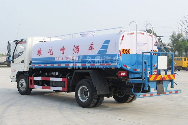 8噸福田奧鈴灑水車圖片 8噸福田奧鈴灑水車圖片