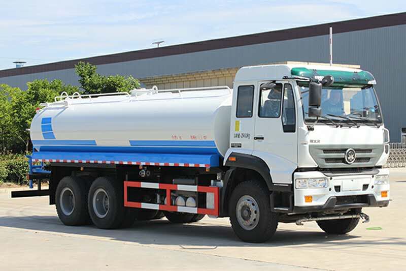 18噸重汽斯太爾后雙橋綠化灑水車圖片 18噸重汽斯太爾后雙橋綠化灑水車圖片