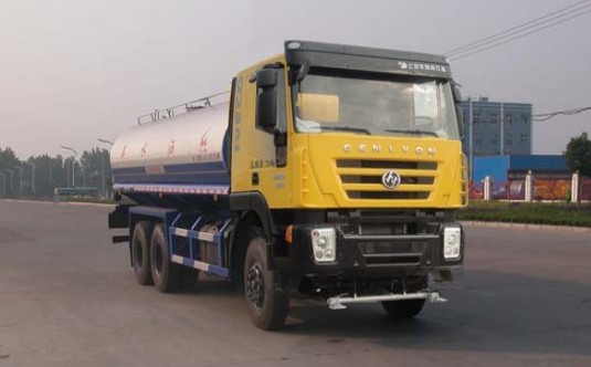 20噸灑水車型號_上汽紅巖杰獅20噸綠化灑水車廠家價(jià)格4