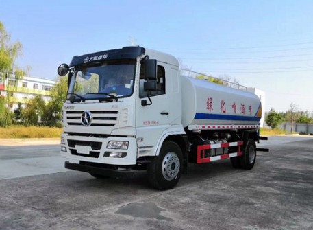 大運風(fēng)景15噸灑水車 大運風(fēng)景15噸灑水車