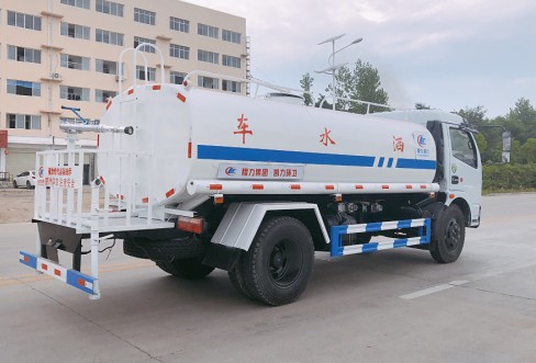 東風福瑞卡灑水車圖片 東風福瑞卡灑水車圖片