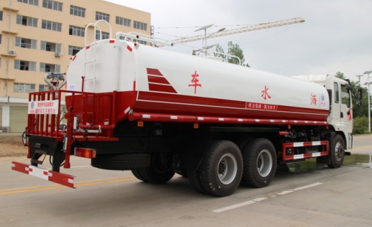 東風(fēng)齊星駕駛室22噸后雙橋?yàn)⑺?chē)高清圖片 東風(fēng)齊星駕駛室22噸后雙橋?yàn)⑺?chē)高清圖片