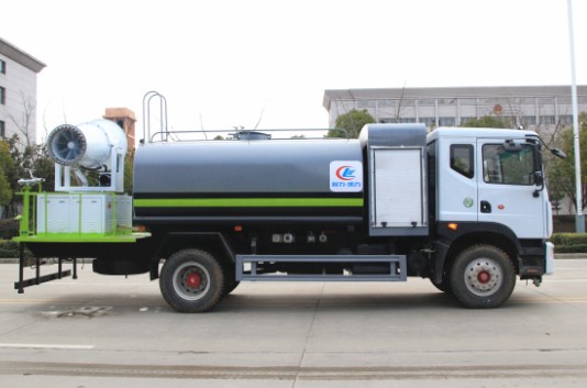 東風(fēng)多利卡D9圓罐抑塵車高清圖片 東風(fēng)多利卡D9圓罐抑塵車高清圖片