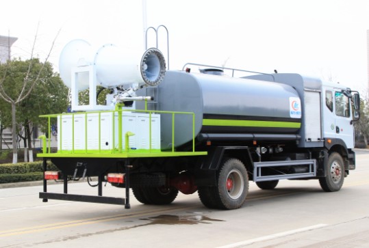 東風(fēng)多利卡D9圓罐抑塵車高清圖片 東風(fēng)多利卡D9圓罐抑塵車高清圖片