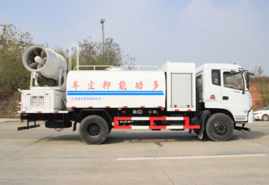 東風御虎抑塵車高清圖片 東風御虎抑塵車高清圖片