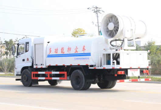 東風御虎抑塵車高清圖片 東風御虎抑塵車高清圖片