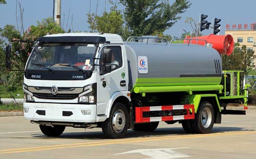 國(guó)六東風(fēng)凱普特K7霧炮灑水車圖片 國(guó)六東風(fēng)凱普特K7霧炮灑水車圖片