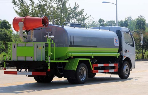 國(guó)六東風(fēng)凱普特K7霧炮灑水車圖片 國(guó)六東風(fēng)凱普特K7霧炮灑水車圖片