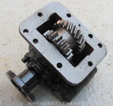 東風(fēng)5檔7DS52-00030變速箱取力器圖片 東風(fēng)5檔7DS52-00030變速箱取力器圖片