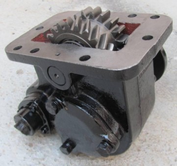 東風(fēng)5檔7DS52-00030變速箱取力器2