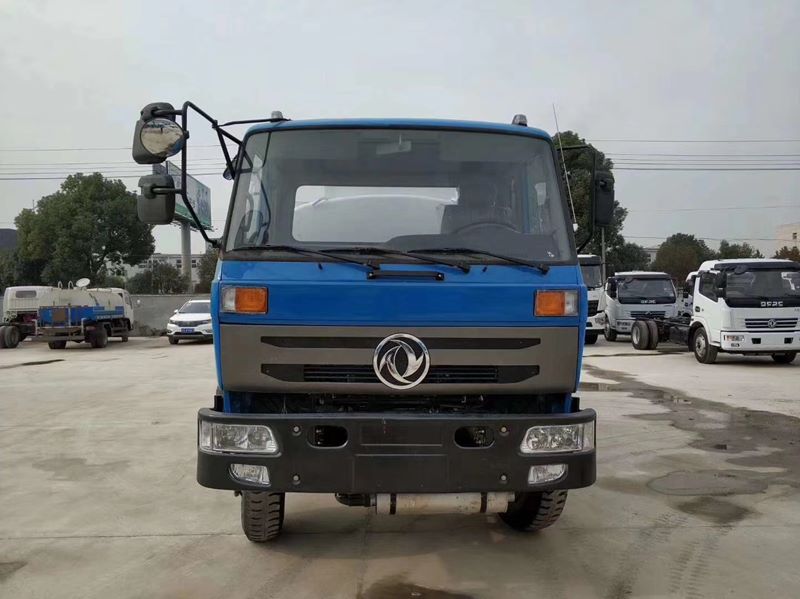 10-12噸東風145/153灑水車圖片 10-12噸東風145/153灑水車圖片