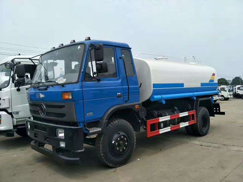 10-12噸東風145/153灑水車圖片 10-12噸東風145/153灑水車圖片