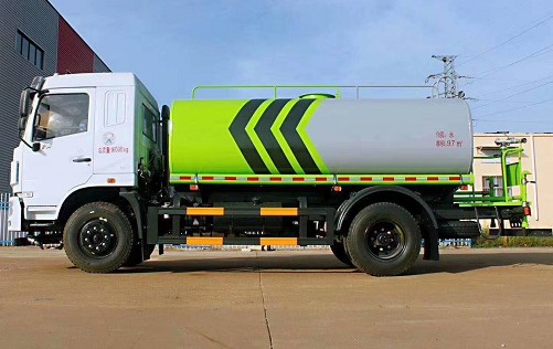 12噸灑水車(chē)出租一天要多少錢(qián)_國(guó)六12方東風(fēng)華神F5綠化灑水車(chē)廠家價(jià)格4