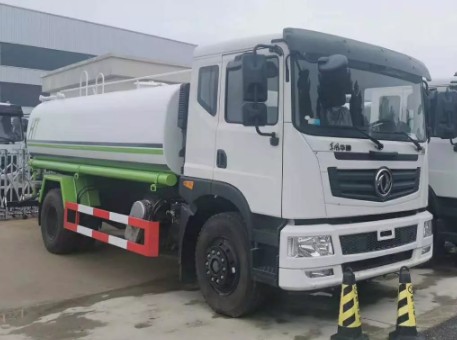 國六15方東風(fēng)華神T5灑水車圖片 國六15方東風(fēng)華神T5灑水車圖片