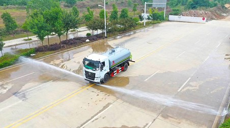 國(guó)六12方東風(fēng)華神KL5灑水車(chē)圖片 國(guó)六12方東風(fēng)華神KL5灑水車(chē)圖片