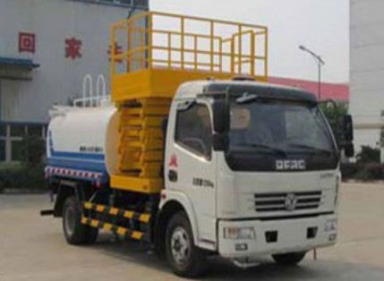 多功能灑水車圖片 多功能灑水車圖片