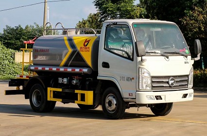 國(guó)六2.5方凱馬藍(lán)牌灑水車圖片 國(guó)六2.5方凱馬藍(lán)牌灑水車圖片