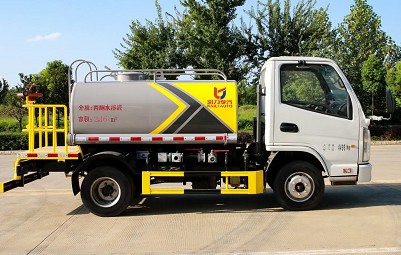 國(guó)六2.5方凱馬藍(lán)牌灑水車圖片 國(guó)六2.5方凱馬藍(lán)牌灑水車圖片