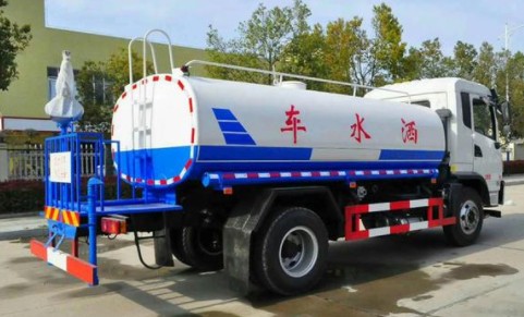 灑水車圖片 灑水車圖片