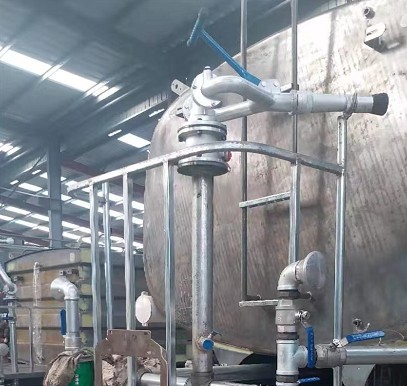 新中綠灑水車4孔灑水炮 新中綠灑水車4孔灑水炮