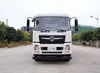 25方灑水車大約多少錢一臺呢_國六東風專底D3V前四后八26方灑水車廠家價格2