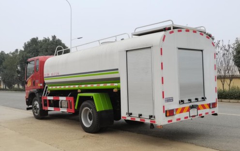 國(guó)六重汽豪曼12方消防灑水車(chē) 國(guó)六重汽豪曼12方消防灑水車(chē)