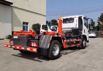 國六東風柳汽乘龍L2藍牌勾臂垃圾車 國六東風柳汽乘龍L2藍牌勾臂垃圾車