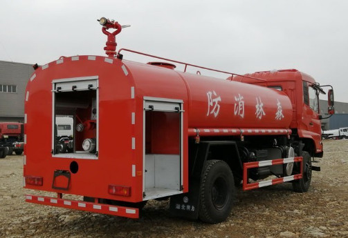 東風天錦11.1方四驅消防灑水車 東風天錦11.1方四驅消防灑水車