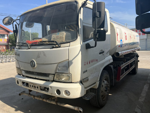 二手東風天錦灑水車_二手15方東風天錦灑水車2