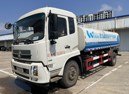 二手15方灑水車_二手國五東風(fēng)天錦灑水車2