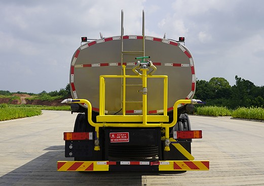 |L(fng)ADV5ǰĺĞˮ܇