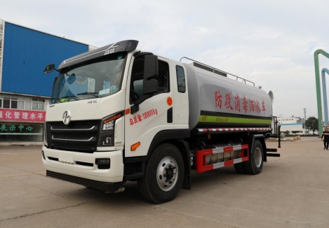 大運祥龍16.5方防役消毒灑水車 大運祥龍16.5方防役消毒灑水車