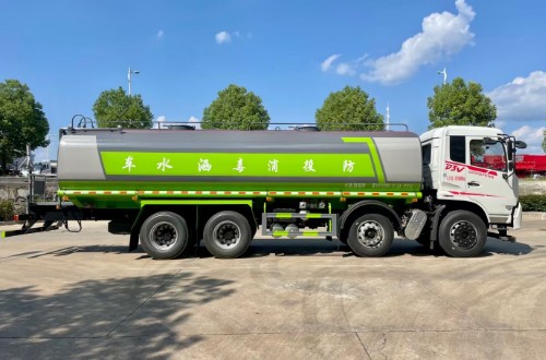 國(guó)六東風(fēng)D3V前四后八灑水車_東風(fēng)前四后八28.5方灑水車5