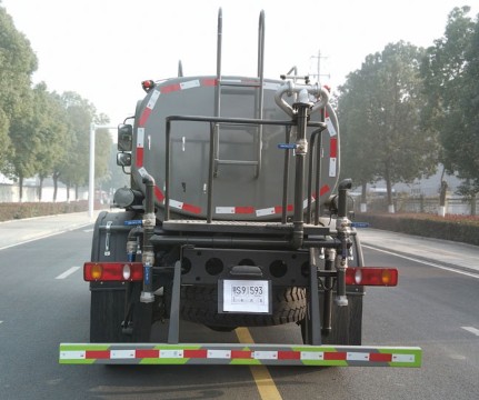 東風(fēng)D1四驅(qū)5方灑水車_縱昂牌CLT5101GPSFV6型綠化噴灑車 東風(fēng)D1四驅(qū)5方灑水車_縱昂牌CLT5101GPSFV6型綠化噴灑車